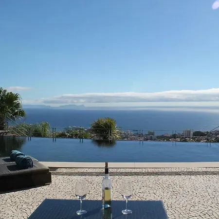 Exquisite Madeira Luz 5 Bedroom Heated Pool Sea Views Games * 丰沙尔