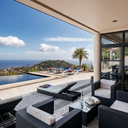 Exquisite Madeira Luz 5 Bedroom Heated Pool Sea Views Games * 丰沙尔