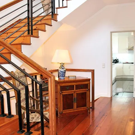 Exquisite Madeira Luz 5 Bedroom Heated Pool Funchal (Madeira)